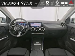 MERCEDES-BENZ GLA 180 usata, con Alzacristalli elettrici