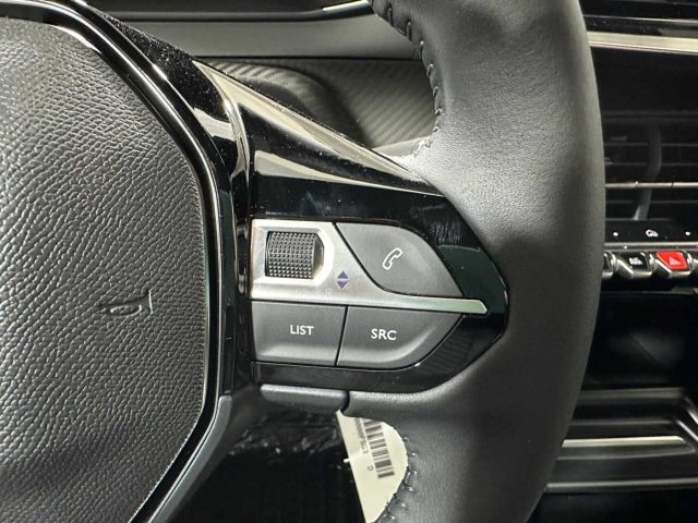 PEUGEOT 2008 usata 23