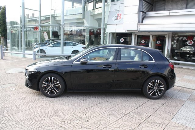 MERCEDES-BENZ A 180 usata, con Airbag