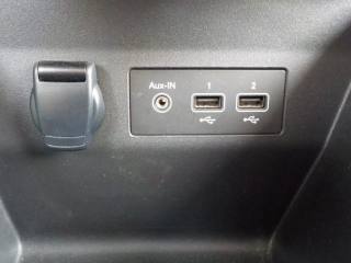 RENAULT Clio usata, con Luci diurne LED