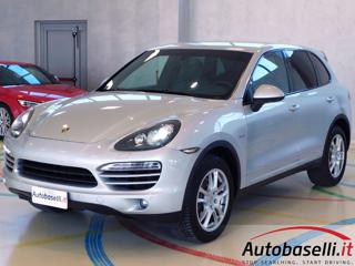 PORSCHE Cayenne usata, con Specchietti laterali elettrici