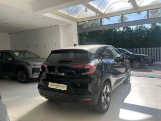 RENAULT Captur usata, con Touch screen