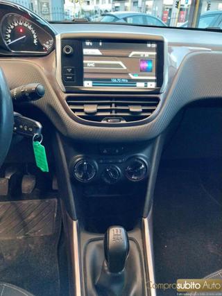 PEUGEOT 2008 usata, con Interni in pelle
