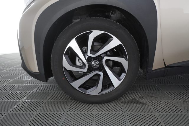 TOYOTA Aygo X usata 11