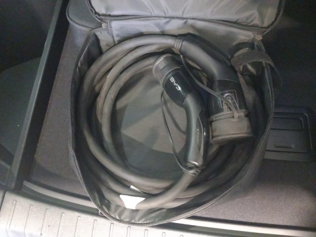 BYD Seal usata, con Bracciolo