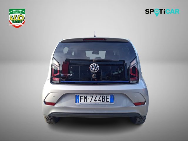 VOLKSWAGEN e-up! usata, con Autoradio