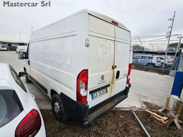 PEUGEOT Boxer usata, con Antifurto