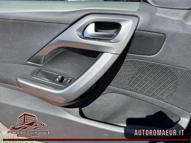 PEUGEOT 2008 usata, con Controllo automatico clima