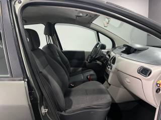 RENAULT Modus usata, con Boardcomputer