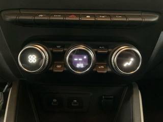 DACIA Duster usata 19