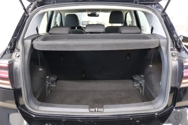 VOLKSWAGEN T-Cross usata, con Bracciolo
