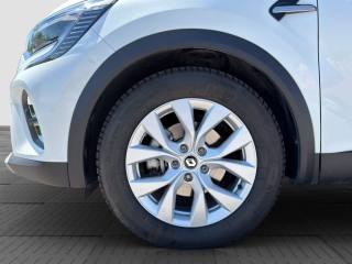 RENAULT Captur usata 15