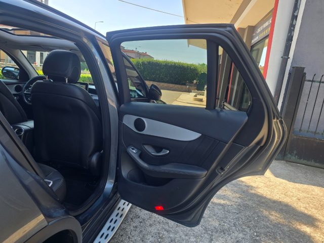 MERCEDES-BENZ GLC 220 usata 147