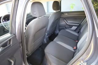 VOLKSWAGEN Taigo usata, con Apple CarPlay