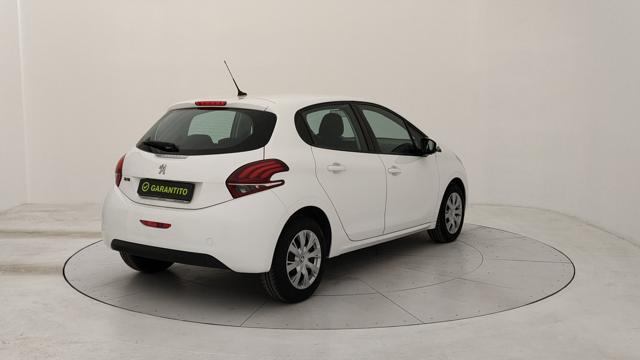 PEUGEOT 208 usata, con Alzacristalli elettrici
