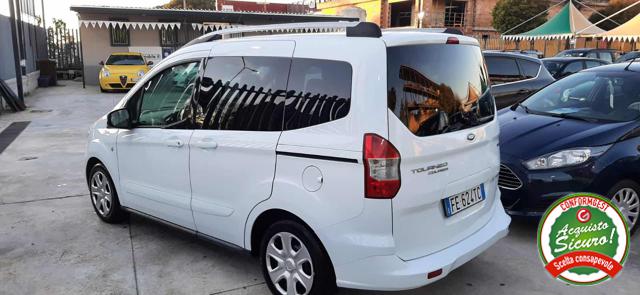 FORD Tourneo Courier usata, con Alzacristalli elettrici