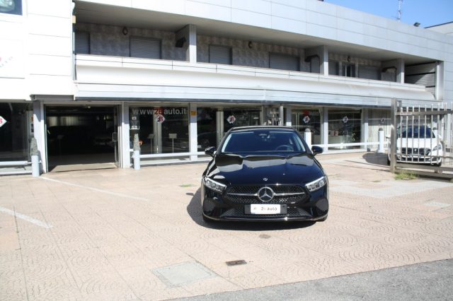 MERCEDES-BENZ A 180 usata, con Controllo trazione