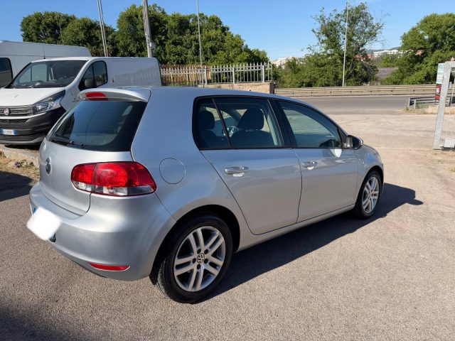 VOLKSWAGEN Golf usata 1