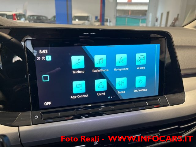 VOLKSWAGEN Golf usata, con Touch screen