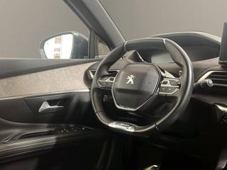 PEUGEOT 3008 usata, con Sedile posteriore sdoppiato