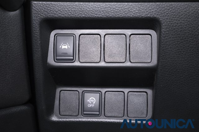 NISSAN Qashqai usata, con Volante multifunzione