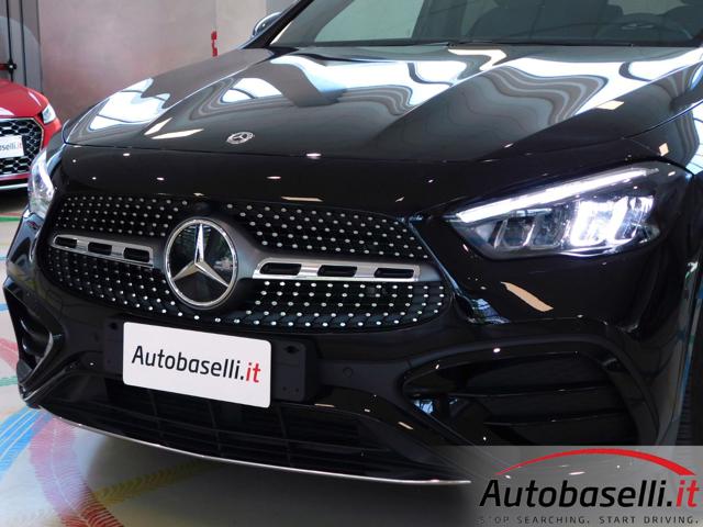 MERCEDES-BENZ GLA 200 usata, con Controllo elettronico della corsia