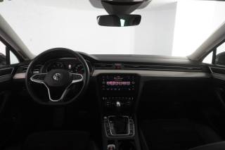 VOLKSWAGEN Passat usata 10