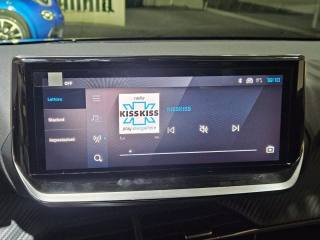PEUGEOT 208 usata, con Autoradio digitale