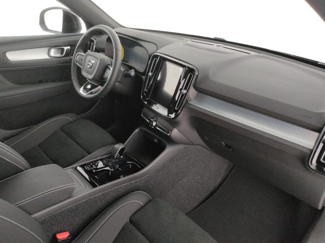 VOLVO XC40 usata, con Climatizzatore