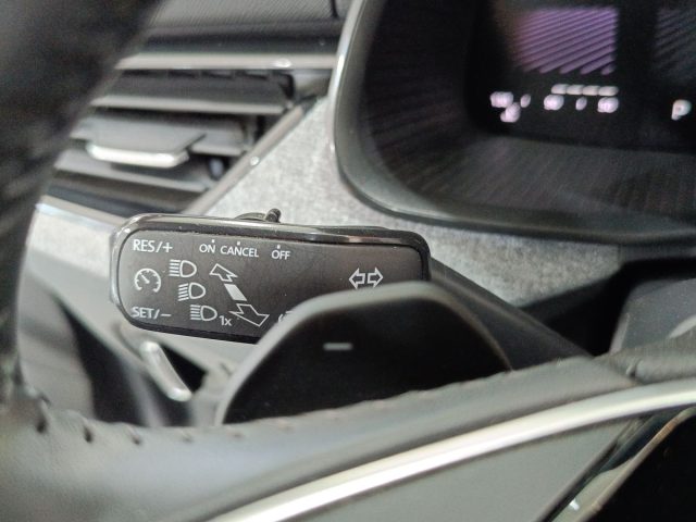 SKODA Kamiq usata, con Autoradio digitale