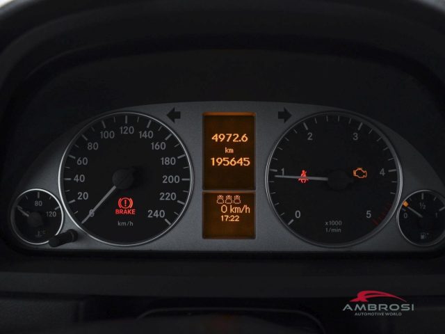 MERCEDES-BENZ B 180 usata 12