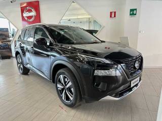 NISSAN X-Trail usata, con Autoradio