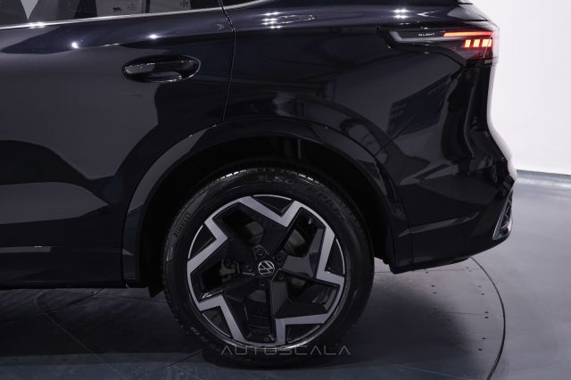 VOLKSWAGEN Tiguan usata, con Apple CarPlay