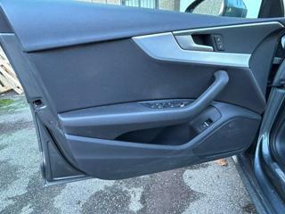 AUDI A4 usata, con Sedile posteriore sdoppiato
