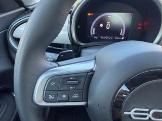 FIAT 600 usata, con USB