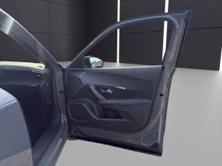 PEUGEOT 2008 usata, con Specchietti laterali elettrici