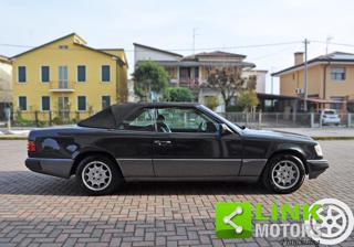 MERCEDES-BENZ CE 300 usata, con Tettuccio apribile