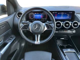 MERCEDES-BENZ B 180 usata, con Cronologia tagliandi