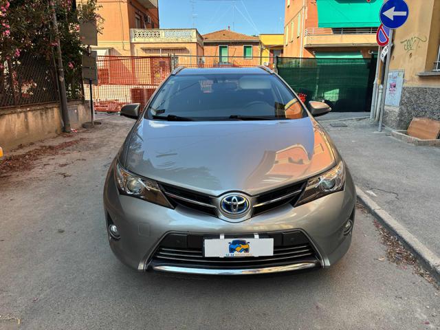 TOYOTA Auris Touring Sports usata, con Airbag