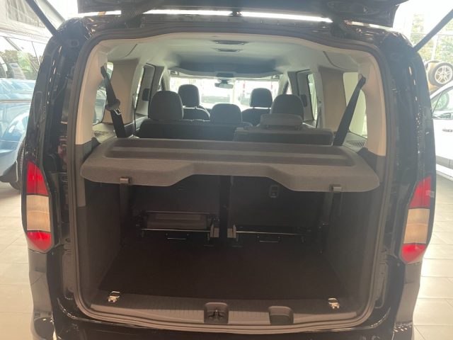 FORD Tourneo Connect usata, con Controllo trazione