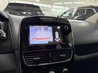 RENAULT Clio usata, con Specchietti laterali elettrici
