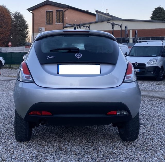 LANCIA Ypsilon usata, con Chiusura centralizzata