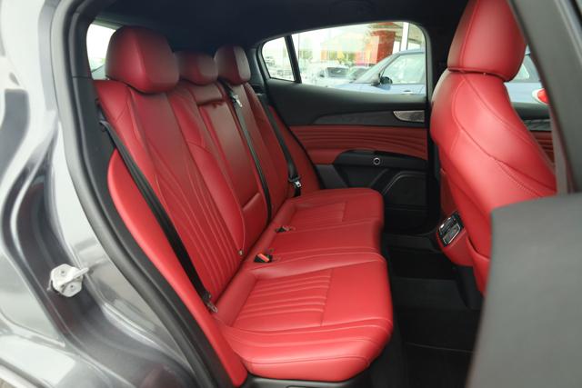 MASERATI Grecale usata, con Controllo vocale