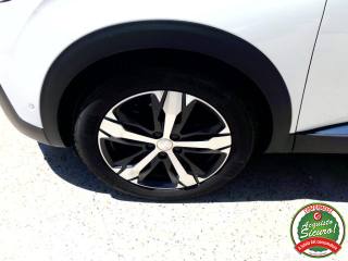PEUGEOT 3008 usata, con MP3