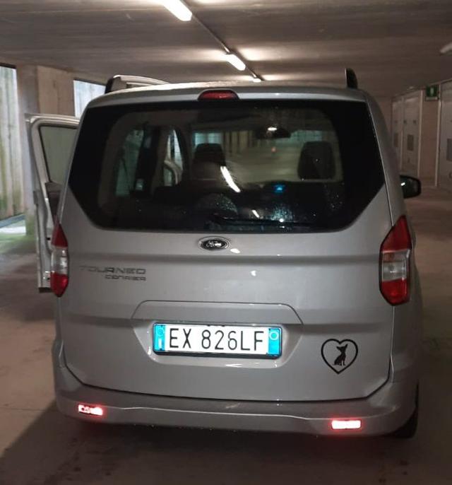 FORD Tourneo Courier usata, con Airbag laterali