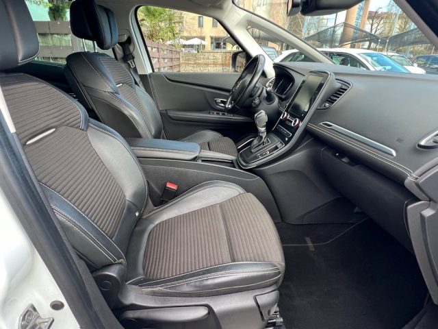 RENAULT Scenic usata, con Controllo trazione
