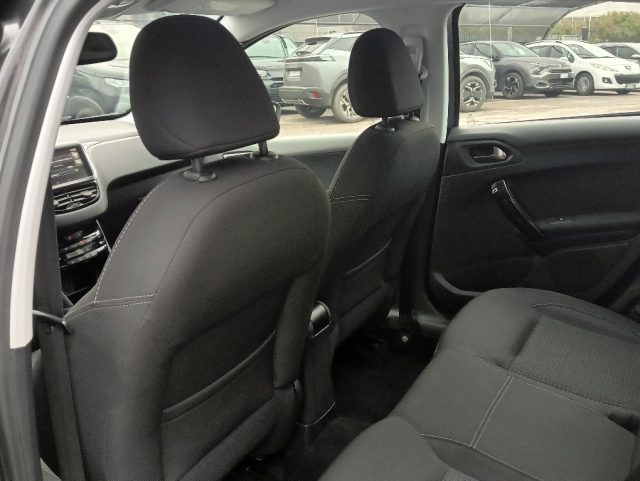 PEUGEOT 208 usata, con Climatizzatore