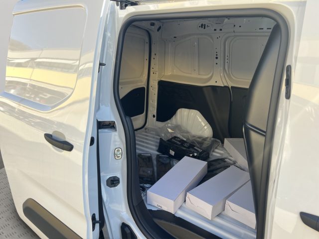 OPEL Combo usata, con Adaptive Cruise Control