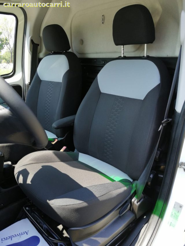 FIAT Fiorino usata, con Specchietti laterali elettrici