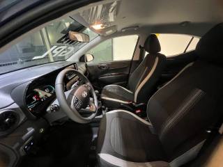 HYUNDAI i10 usata, con Telecamera per parcheggio assistito